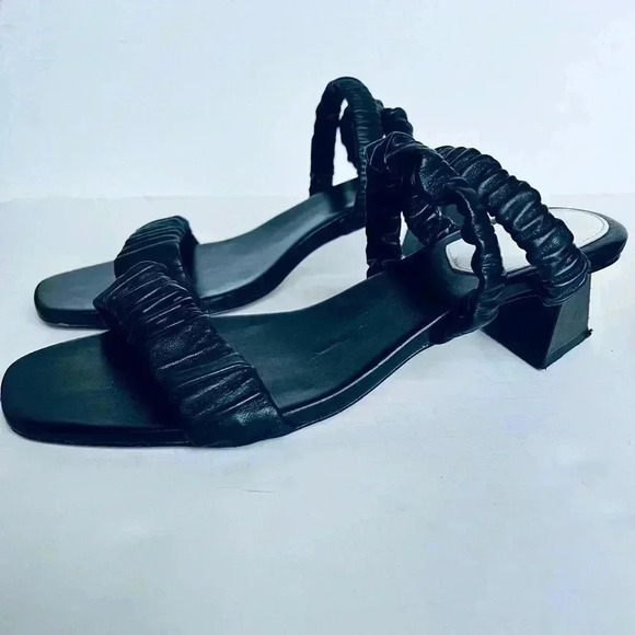 Schutz Lirah Mid Leather Triangle Heel Sandals - Picture 1 of 10